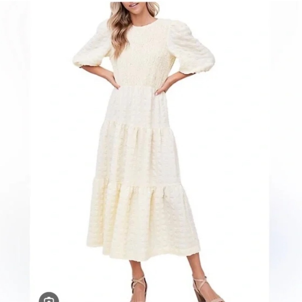 Pale Yellow En Saison Dress in Medium 💛
